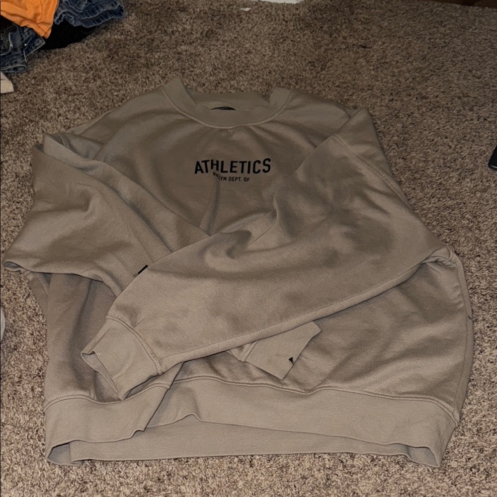 Men's Tan Sweater